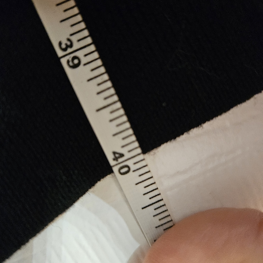 Light Merino Wool Cardigan - Picture 6 of 9